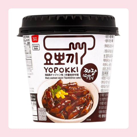 Yopokki Black Soybean sauce Topokki (gâteau de riz) [fond]